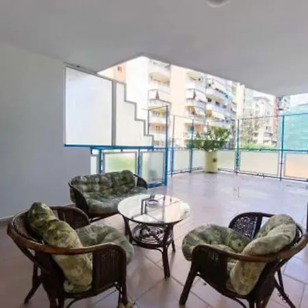 Appartement Downtown 2 Bedroom Ac Wifi