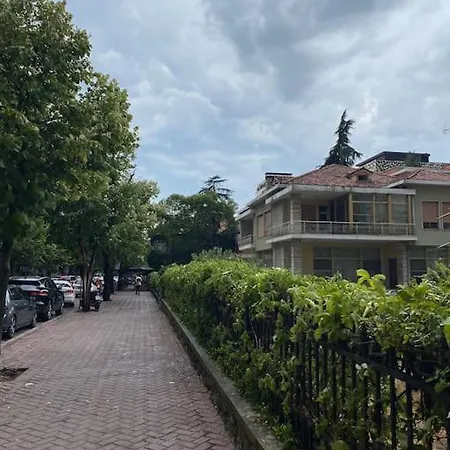 Downtown 2 Bedroom Ac Wifi Appartement *
