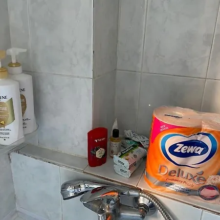 Downtown 2 Bedroom Ac Wifi Apartamento Tirana